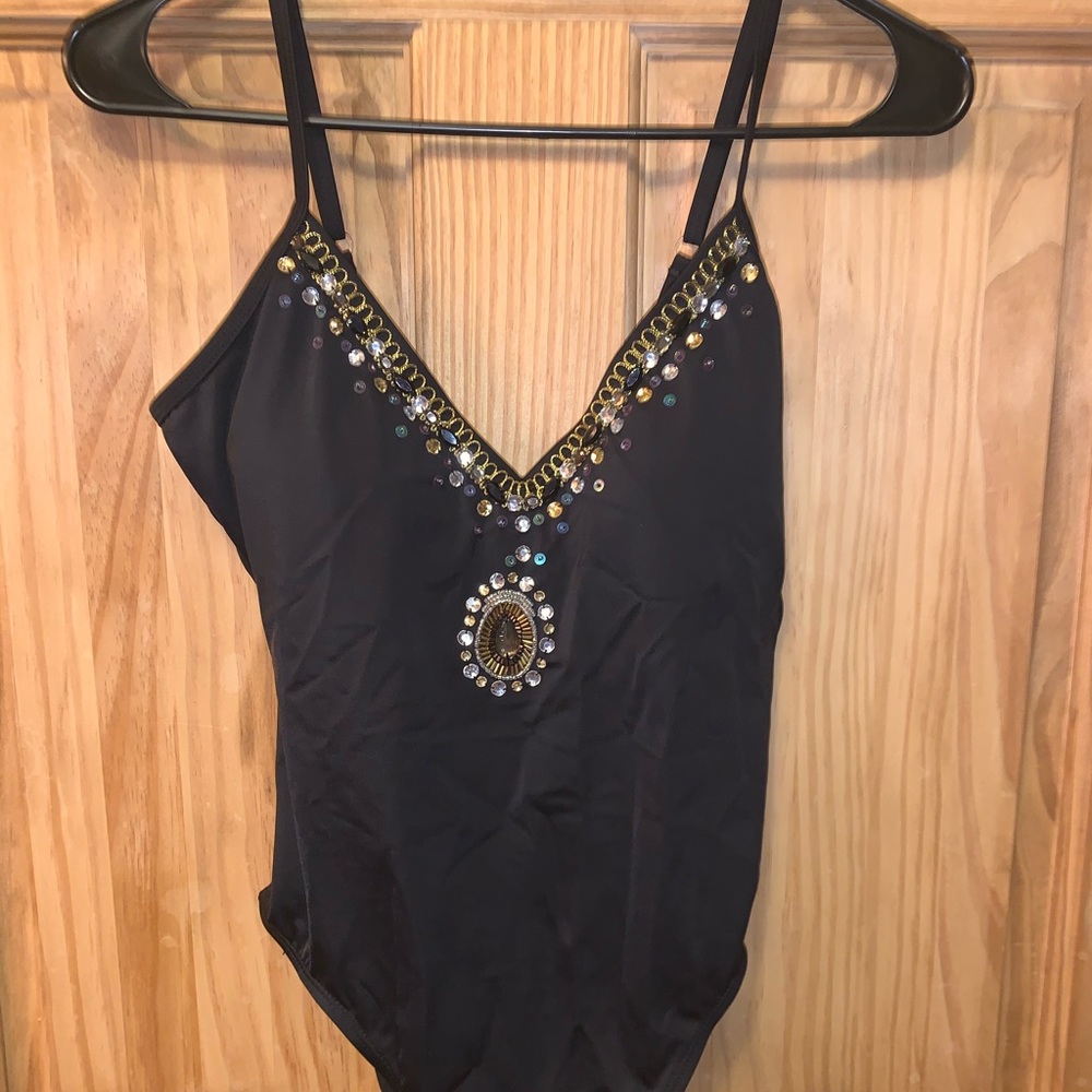 One piece swim suit